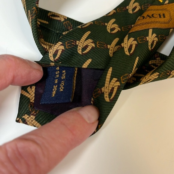 💚Vintage Coach Men’s 100% Silk Dark Green Neck Tie, Made in USA - Picture 4 of 9